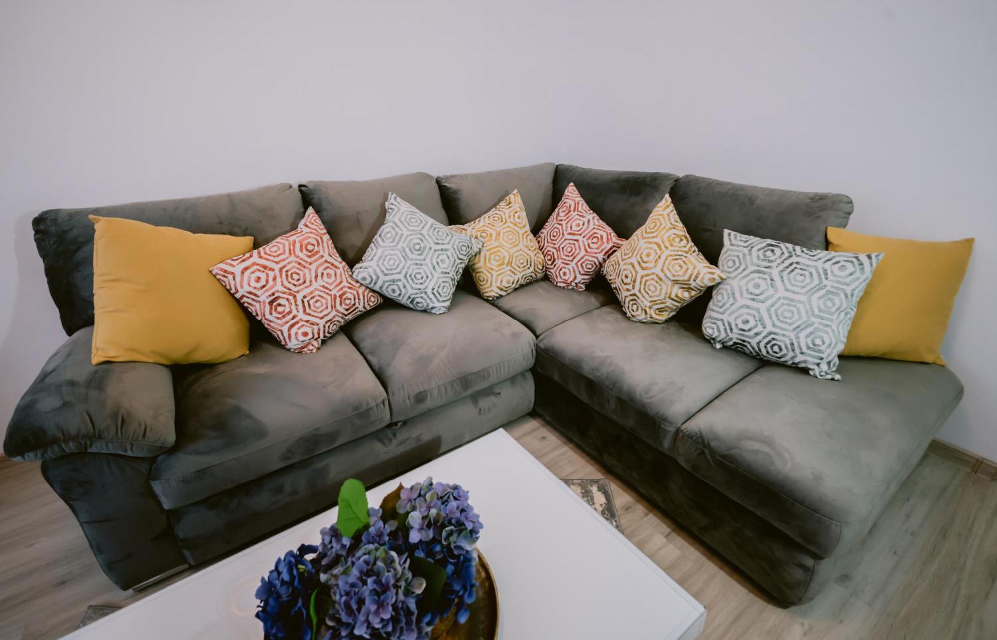 Historic Bucharest Hideway Apartment Ngoại thất bức ảnh